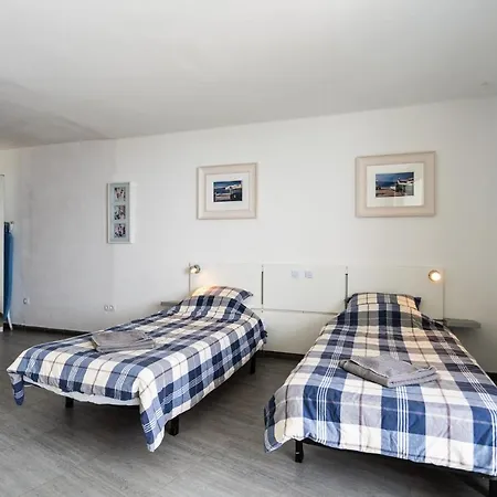 Raymanda203 Apartament *