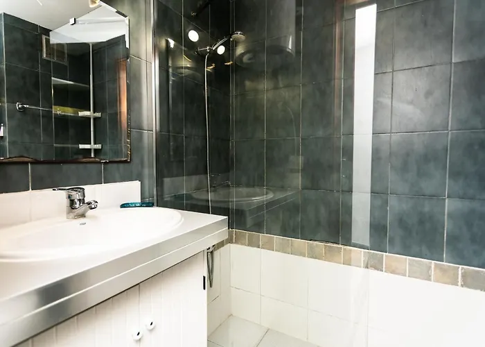 Raymanda203 Apartament *