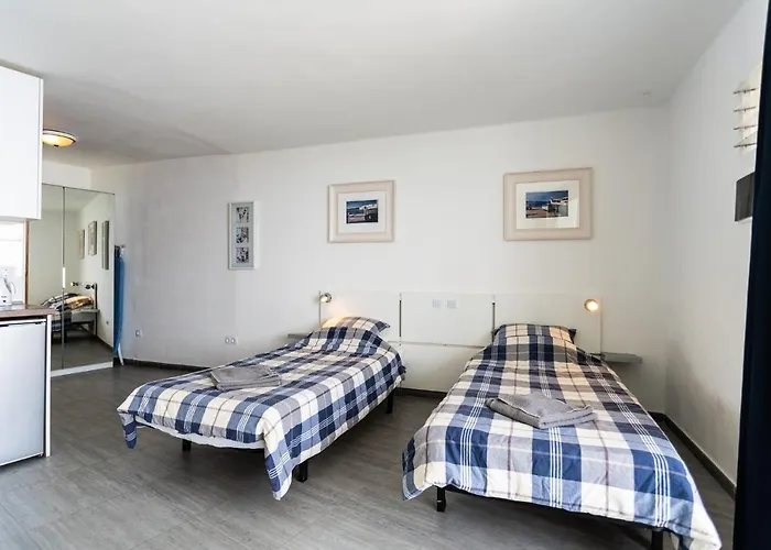 Raymanda203 Apartament *